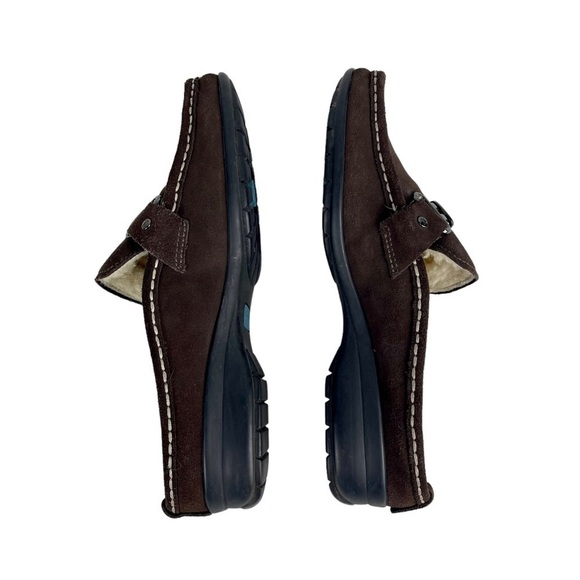 COLE HAAN D20693 BROWN SUEDE SHEEPSKIN LINED RUBBER WATERPROOF SOLE CLOG MULES - Picture 6 of 14